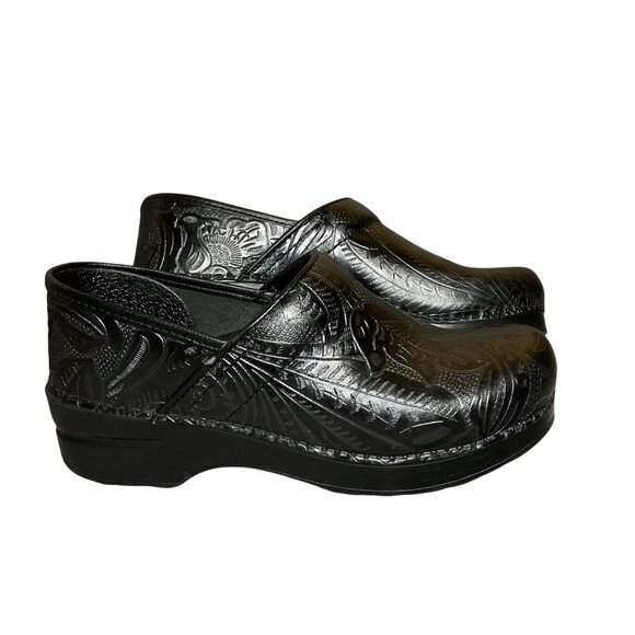 Dansko professional Black Embossed Tooled Leather  Slip-On Clogs  38 US  7.5 8 - Picture 1 of 10